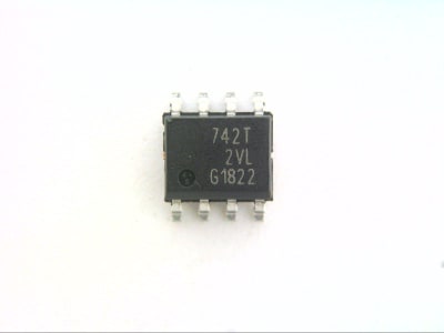INFINEON BSP742T