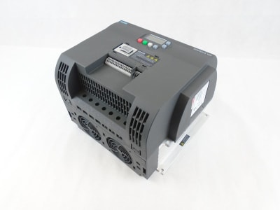 SIEMENS 6SL3210-5BE31-1UV0