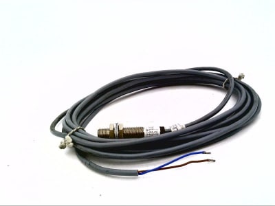 BALLUFF BES516-449-BO-L