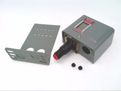 JOHNSON CONTROLS P70AA-4