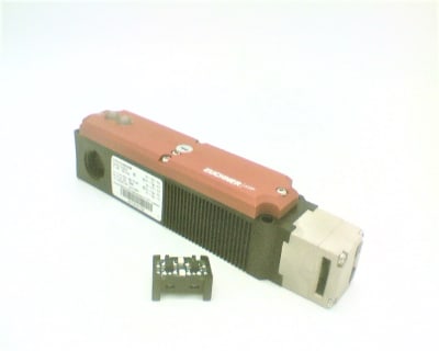 EUCHNER STP4A-2131A024L024M