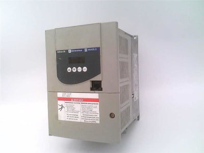 SCHNEIDER ELECTRIC ATV28HU72N4