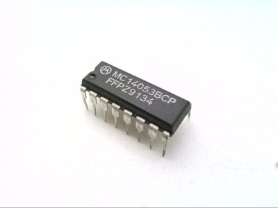 NXP SEMICONDUCTOR MC14053BCP