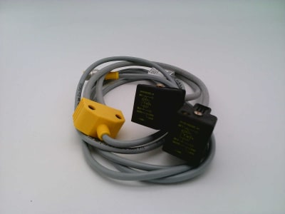 TURCK VB2-RSV4.4T-2/2VAS22B669-.3.3/S811