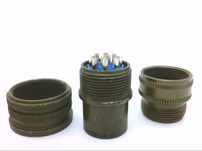 AMPHENOL 97-3106A-18(850)