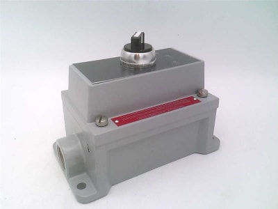 ALLEN BRADLEY 800H-R3HB7