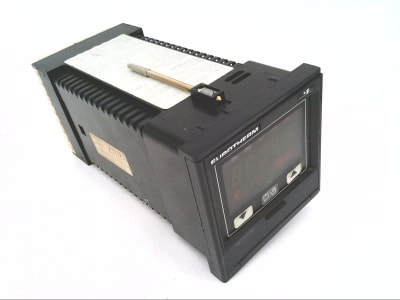 INVENSYS 818S/RTD/4M20/M0V10/NONE/NONE/NONE/NONE/S/70/32/572/F/NO/NO/E/N/S/N