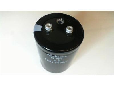 NICHICON LNC2G562MSEH