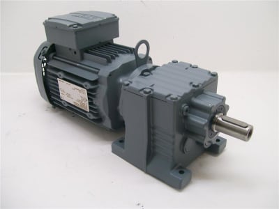 SEW EURODRIVE R27DRE80M4