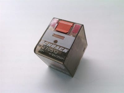 TE CONNECTIVITY PT270512