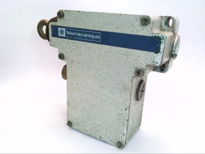 TELEMECANIQUE SENSORS XY2CE4A010
