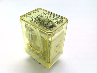 IDEC RY4S-UAC220V