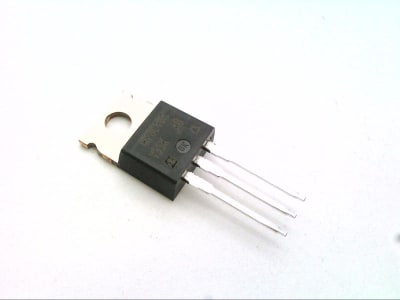 VISHAY IRFBC40APBF
