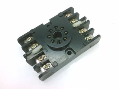 OMRON 8PF