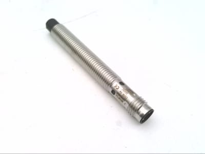 OMRON E2B-S08LN04-MC-B1