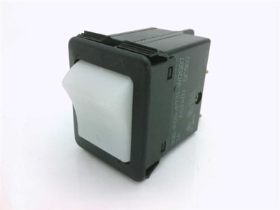 E-T-A CIRCUIT BREAKERS 3130-F120-P7T1-W12QB7-3A