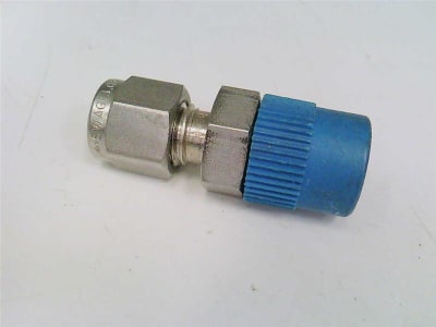 SWAGELOK SS-300-1-4