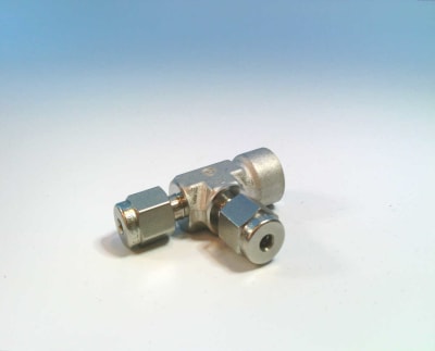 SWAGELOK SS-200-3TFT