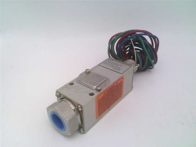 CUSTOM CONTROL SENSORS 6900GZE14-7052