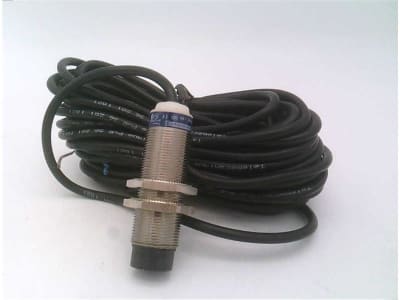 SCHNEIDER ELECTRIC XS2M18MA230L2