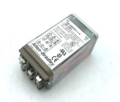ALLEN BRADLEY 700-HB33A1-1-4