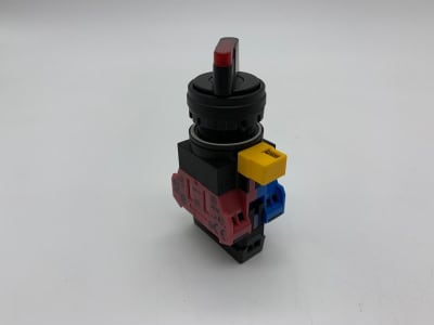 IDEC HW1F-2F11QD-R-120V