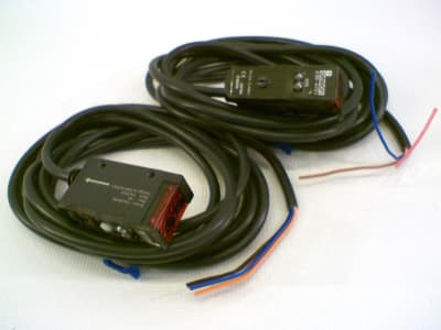 OMRON E3S-AT21