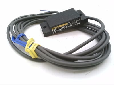 OMRON E2K-F10MC2
