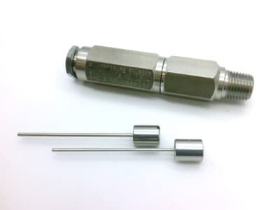 OPERATING & MAINTENANCE SPCLTY 010S