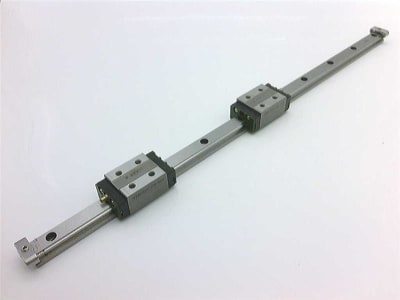THK HSR12R2UU-C0M-390L