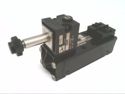 PNEUMAX 1011.52.3.6.M4R