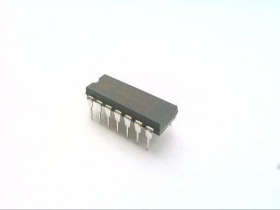 ST MICRO HCF4093BE