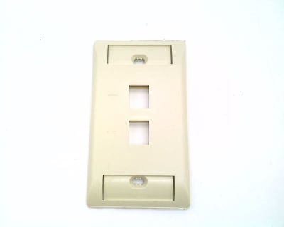 TE CONNECTIVITY 2111011-1