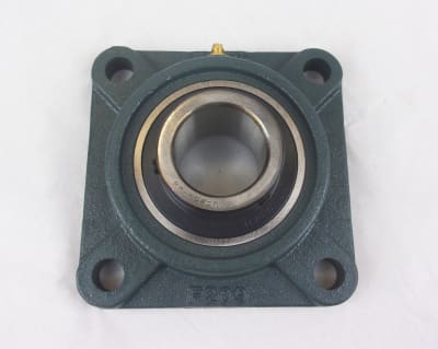 AMI BEARINGS UCF209-26