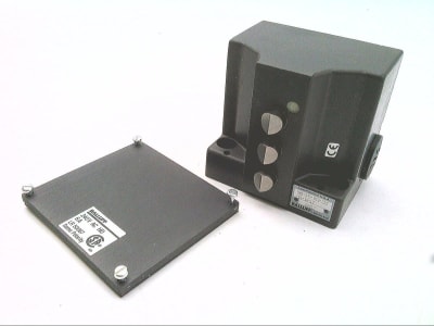 BALLUFF BNS-543-B03-D16-61-16-10