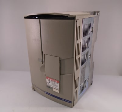 SCHNEIDER ELECTRIC ATV58HU72N4S