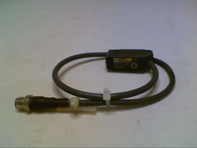 OMRON E3V3-R81-M3J