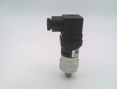 SWITCHING SYSTEMS SMA-4M-C-HC