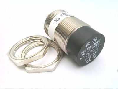 SCHNEIDER ELECTRIC XS230BLNBM12