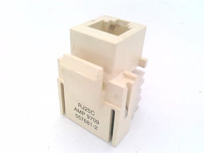 TE CONNECTIVITY 557681-2