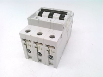 SIEMENS 5SX2320-8