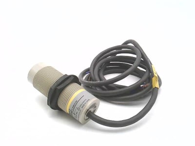 OMRON E2K-X15MY2