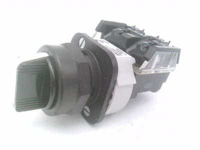 ALLEN BRADLEY 800HC-JR5A