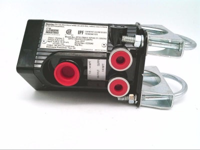 MOORE INDUSTRIES IPF/4-20MA/3-15PSIG 21-104KPA/ 20 PSI 138KPA-VTD [WPP]