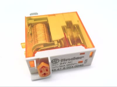 FINDER 46.61.8.024.0040