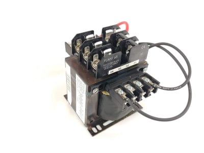 SCHNEIDER ELECTRIC 9070TF250D33