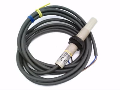 OMRON E2KX4MF2