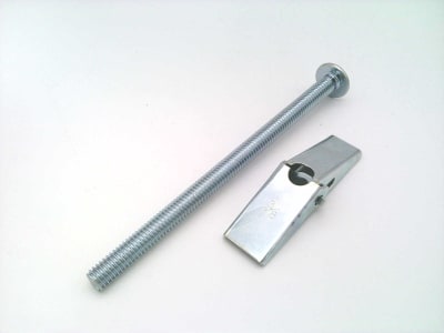 CYW INC 07686