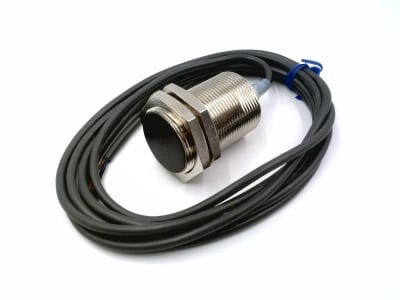 OMRON E2A-M30KS15-WP-B1 2M