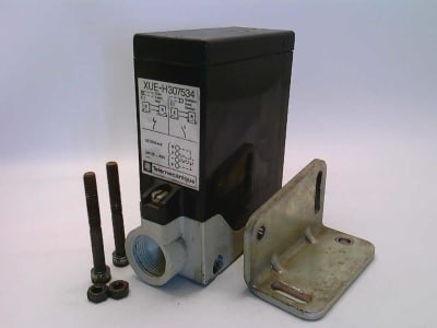 SCHNEIDER ELECTRIC XUE-H307534